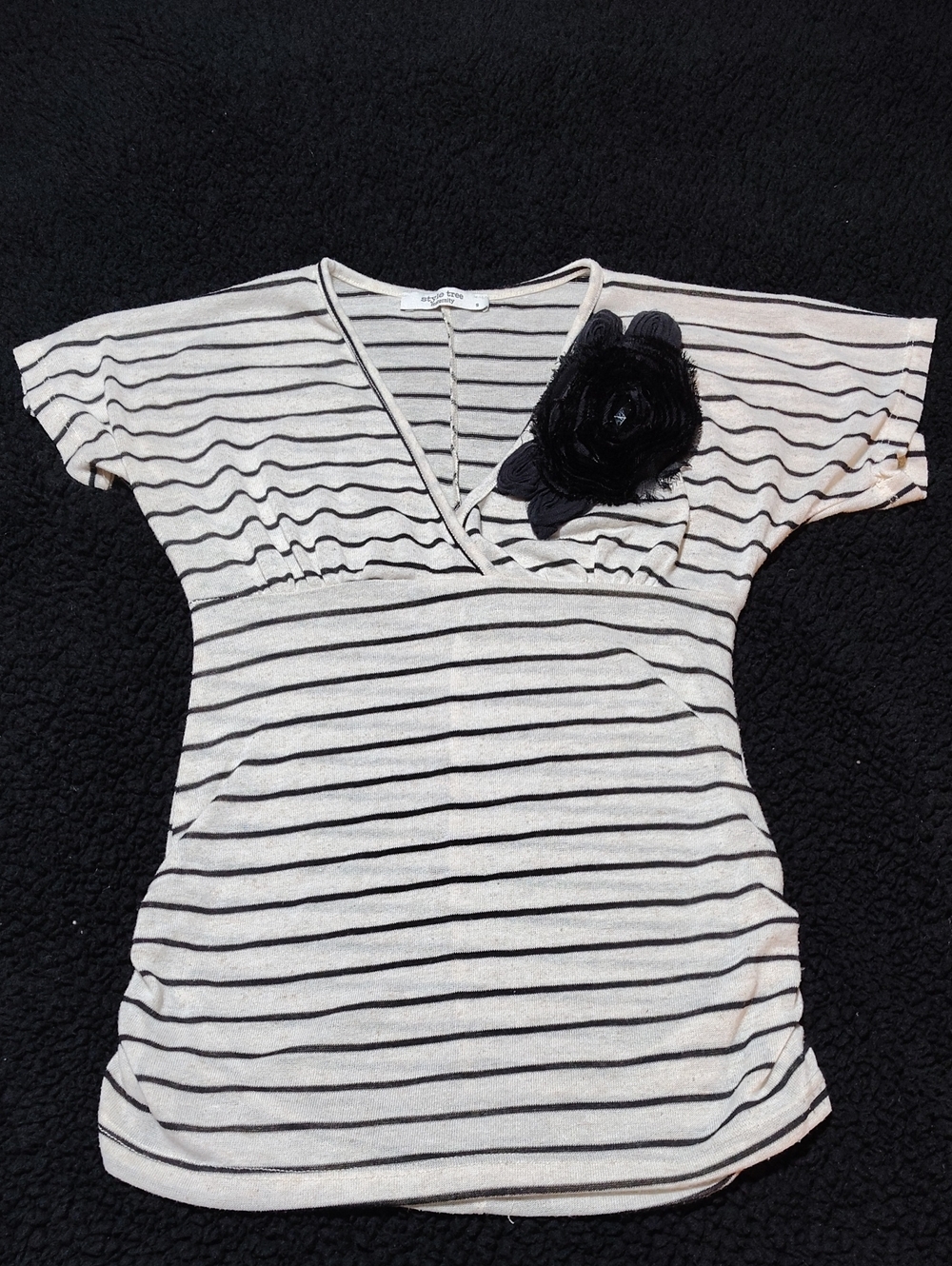 Style Tree Maternity Small top
